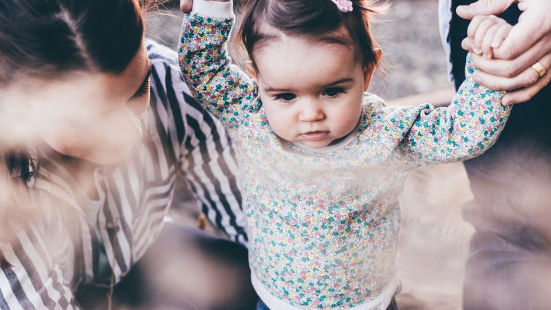 Quelles tenues choisir pour la stabilité de bébé ?